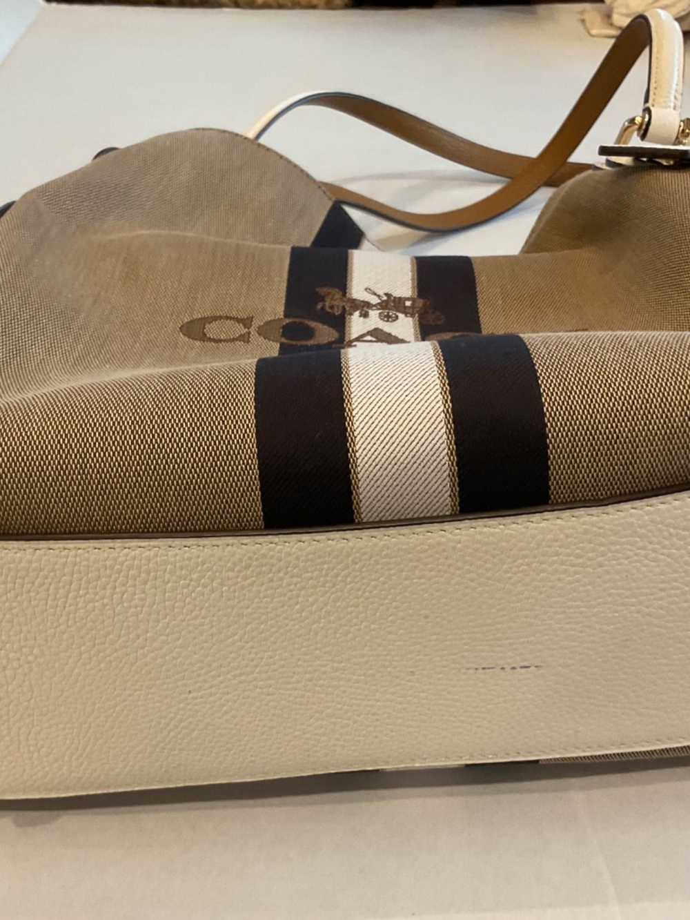 Coach Horse and Carriage Jacquard Edie Shoulder Bag Style number 31698 - Picture 4 of 15